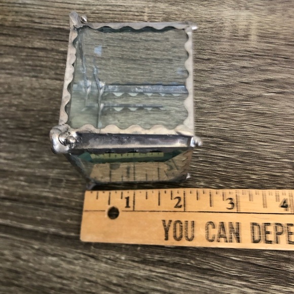 Vtg Beveled Glass Box with Mirrored Bottom - Picture 9 of 9
